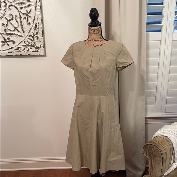 “346” Brooks Brothers Khaki A-Line Dress 10 - Picture 1 of 9